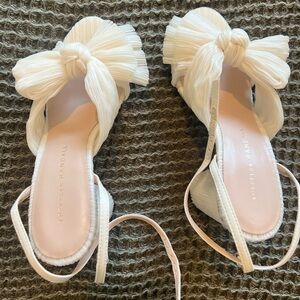 NEW NEVER WORN Loeffler Randall Camellia Ivory Heels